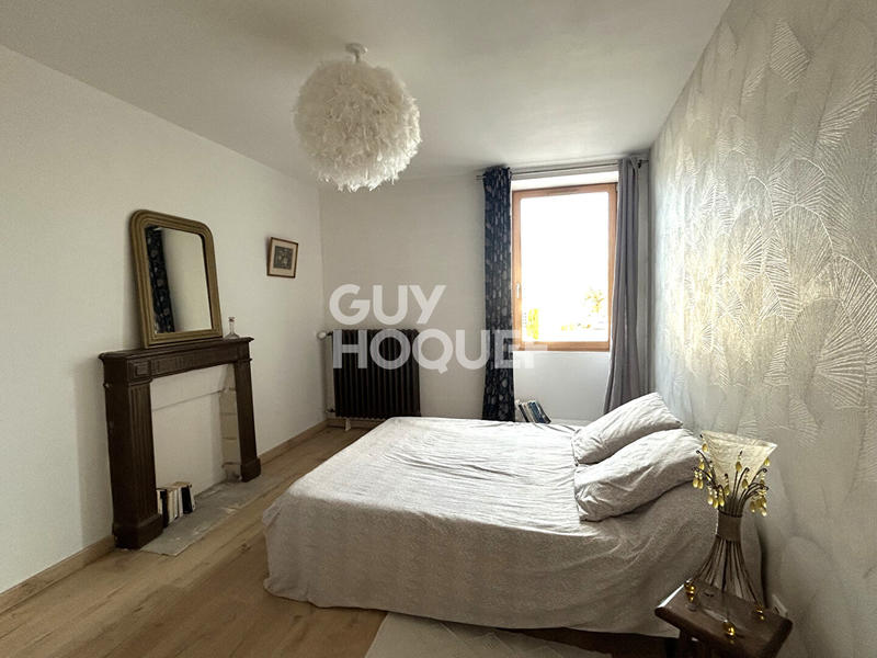 Maison - 206 m² - 7 pièces