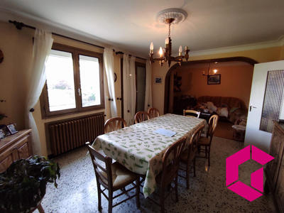 Maison - 120 m² - 7 pièces