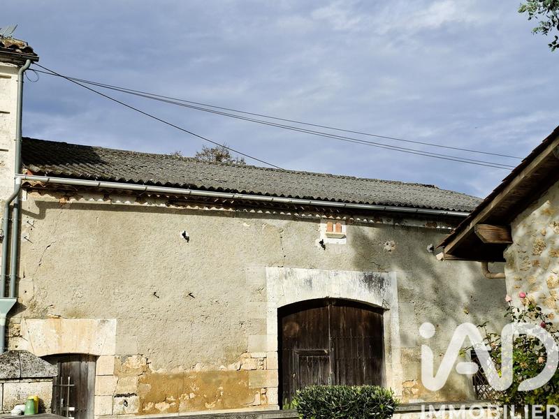 Maison - 212 m² - 8 pièces