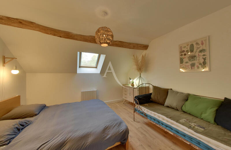 Maison - 160 m² - 9 pièces