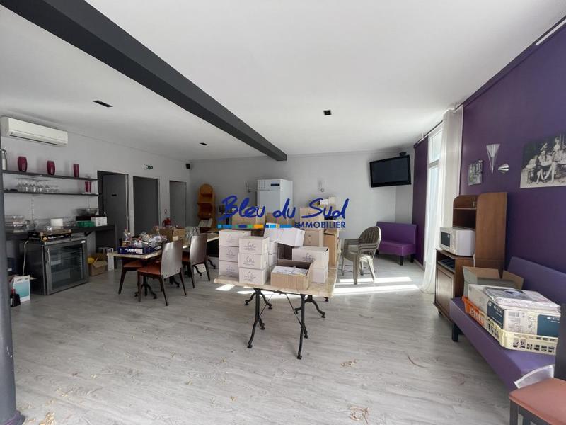 Maison - 222 m² - 3 pièces