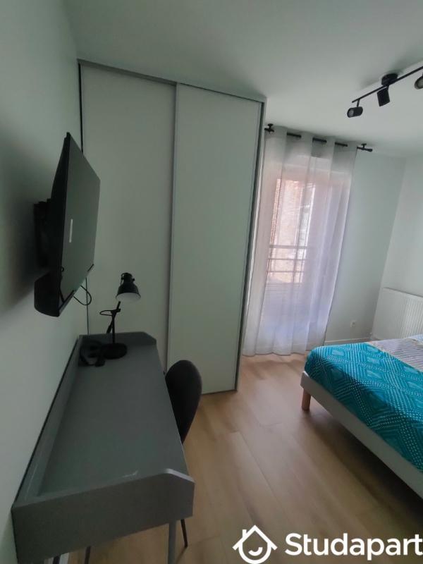 Chambre - 10 m² - 1 pièce