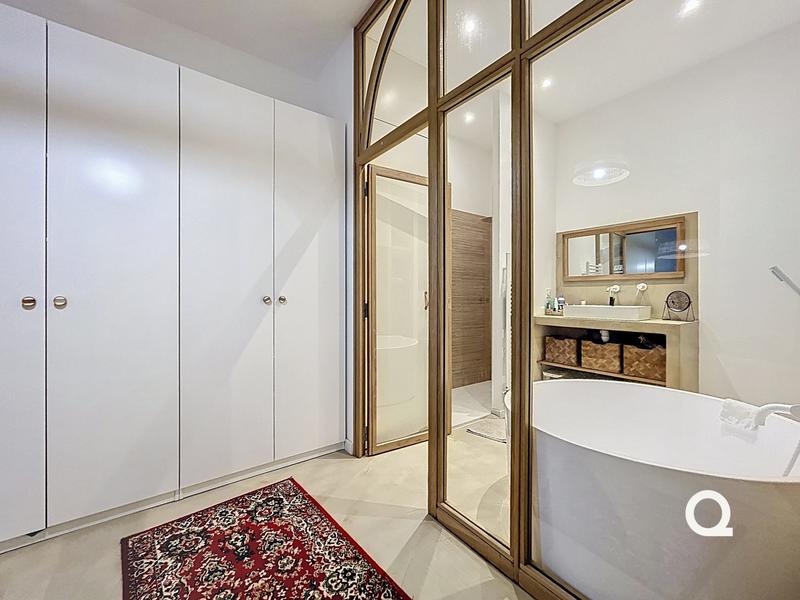 Appartement - 103 m² - 4 pièces