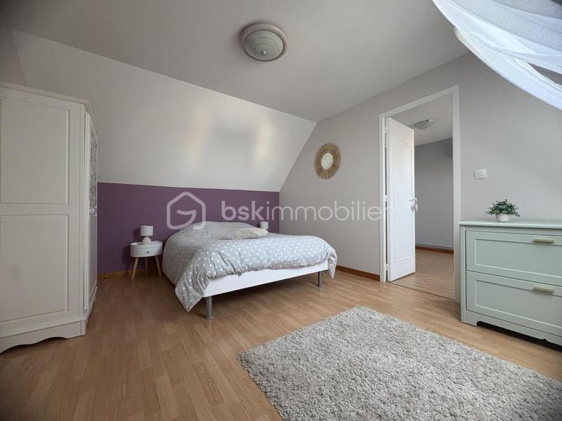 Maison traditionnelle - 98 m² - 6 pièces