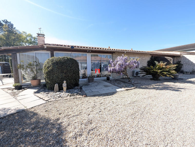 Maison traditionnelle - 110 m² - 4 pièces