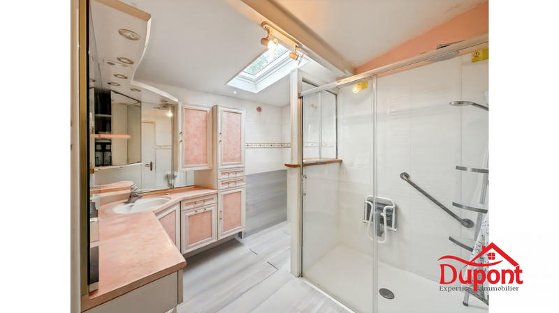 Maison - 106 m² - 5 pièces