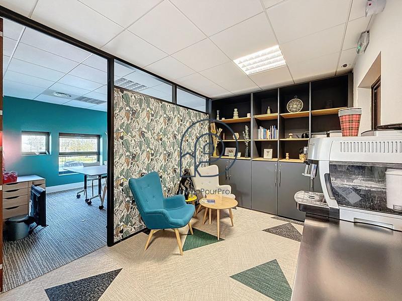 Bureau - 300 m²