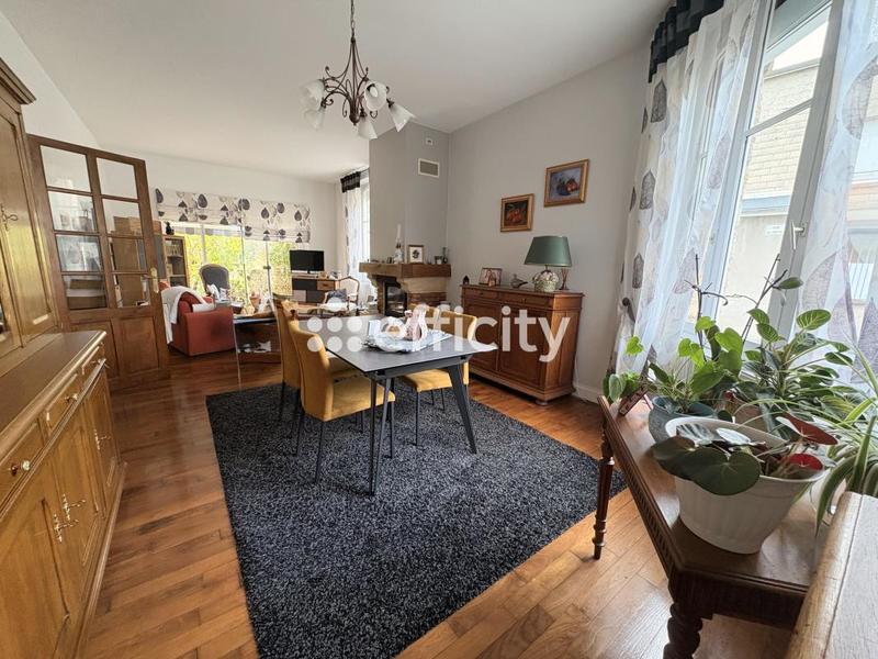 Maison - 134 m² - 6 pièces