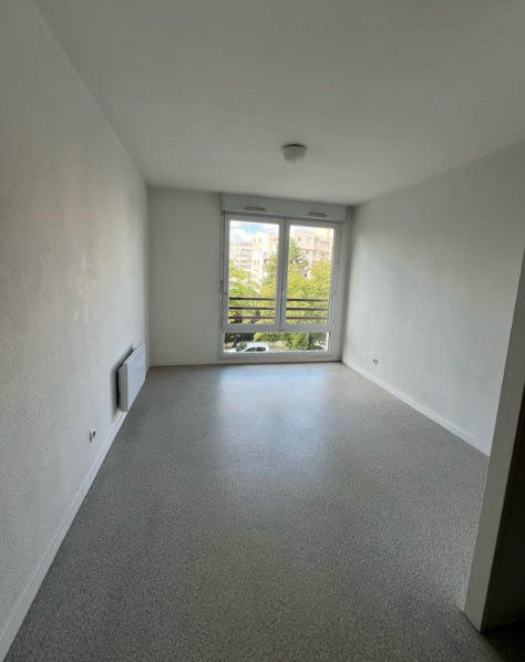 Studio - 19 m² - 1 pièce