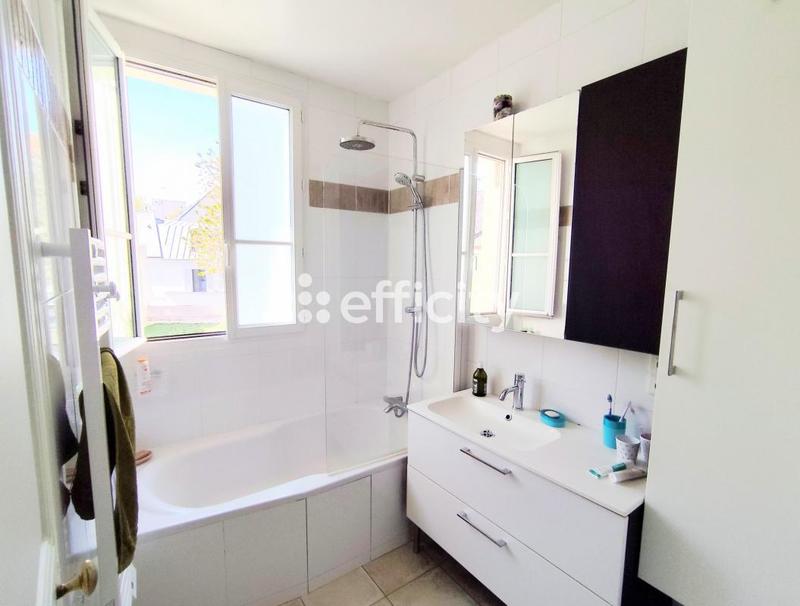 Appartement - 66 m² - 4 pièces