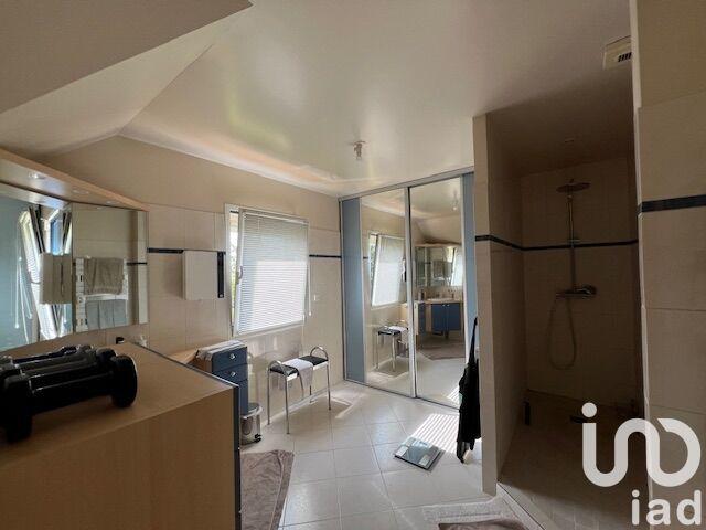 Maison de maîtres - 204 m² - 7 pièces