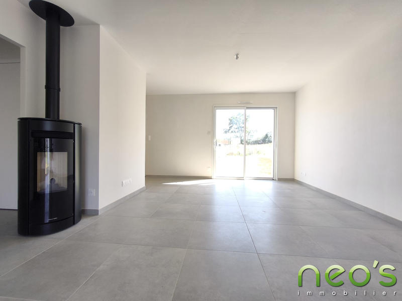 Maison traditionnelle - 82 m² - 4 pièces