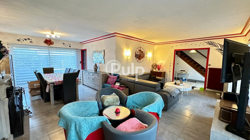 Maison - 131 m² - 9 pièces