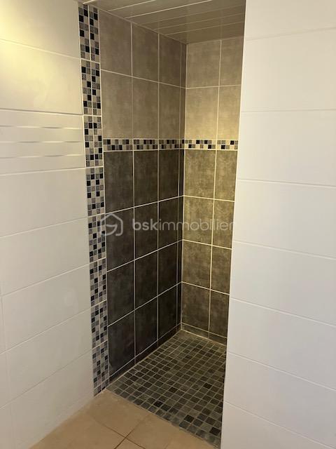 Maison de village - 140 m² - 8 pièces