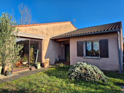 Maison - 135 m² - 6 pièces