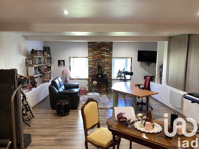 Maison de village - 360 m² - 9 pièces