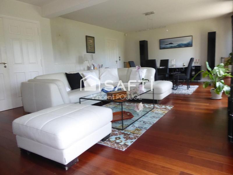 Maison - 174 m² - 5 pièces