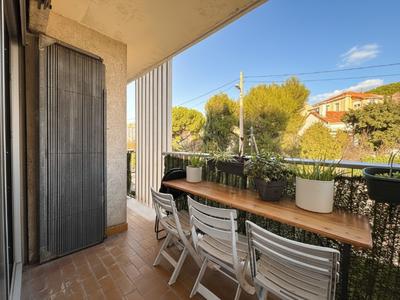 Appartement - 115 m² - 5 pièces