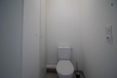 Chambre - 10 m² - 5 pièces