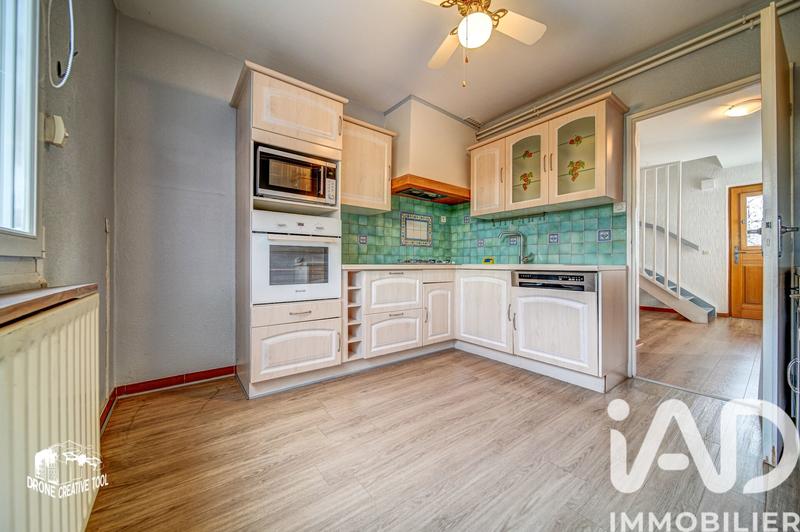 Maison - 92 m² - 5 pièces