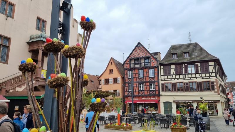 Déambulation burlesque : Compagnie des Artventuriers