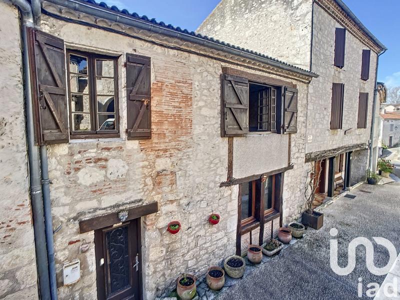 Maison de village - 110 m² - 6 pièces