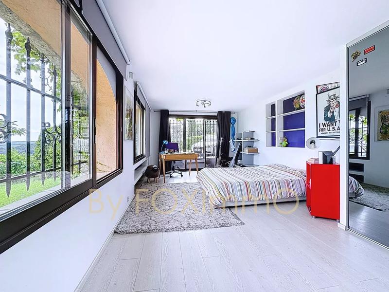 Villa - 172 m² - 5 pièces