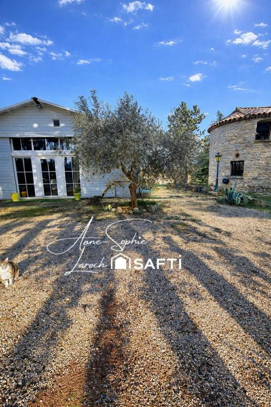 Maison - 110 m² - 3 pièces