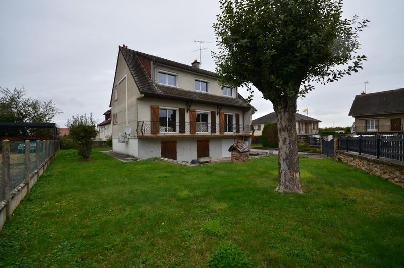Maison - 158 m² - 6 pièces