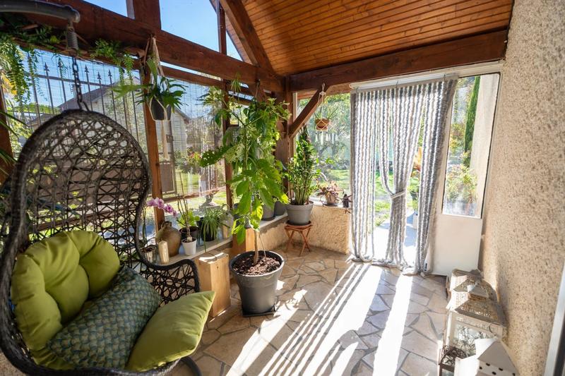 Maison - 185 m² - 5 pièces