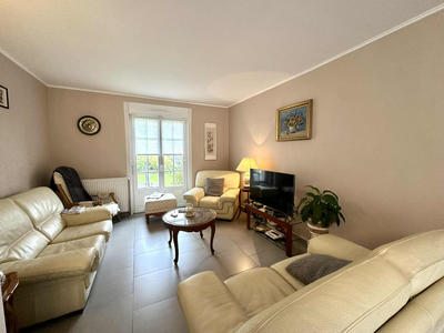 Maison - 100 m² - 6 pièces