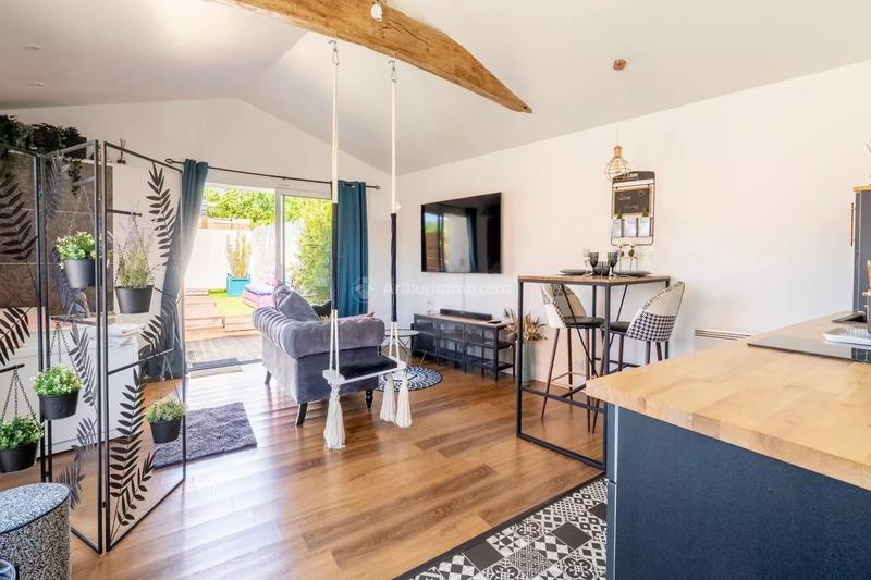 Maison - 175 m² - 10 pièces