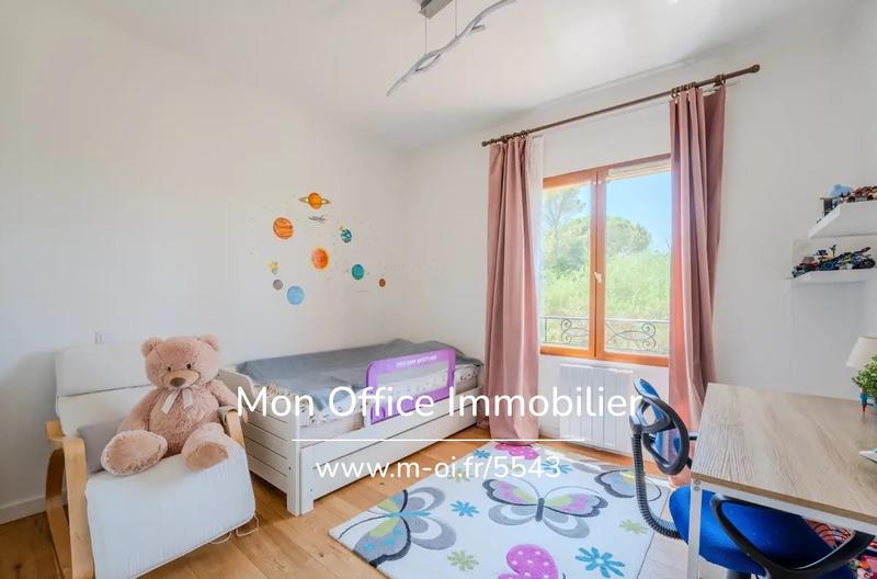 Maison - 156 m² - 6 pièces