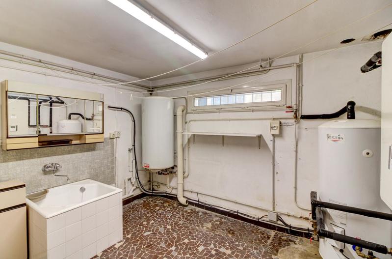 Villa - 181 m² - 6 pièces