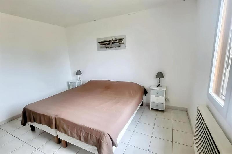 Villa - 90 m² - 4 pièces