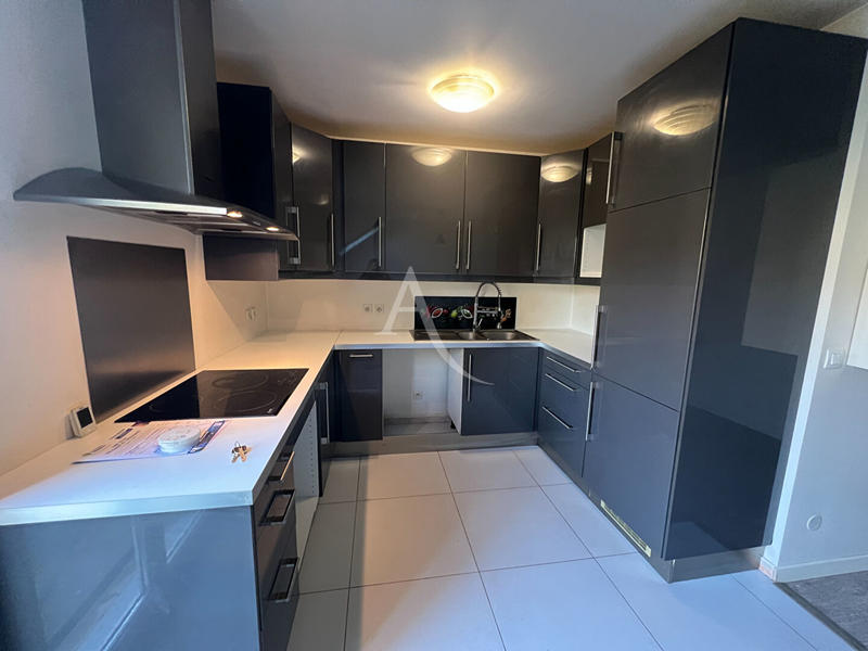 Appartement - 57 m² - 3 pièces