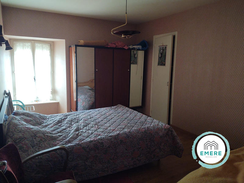 Maison ancienne - 200 m² - 4 pièces