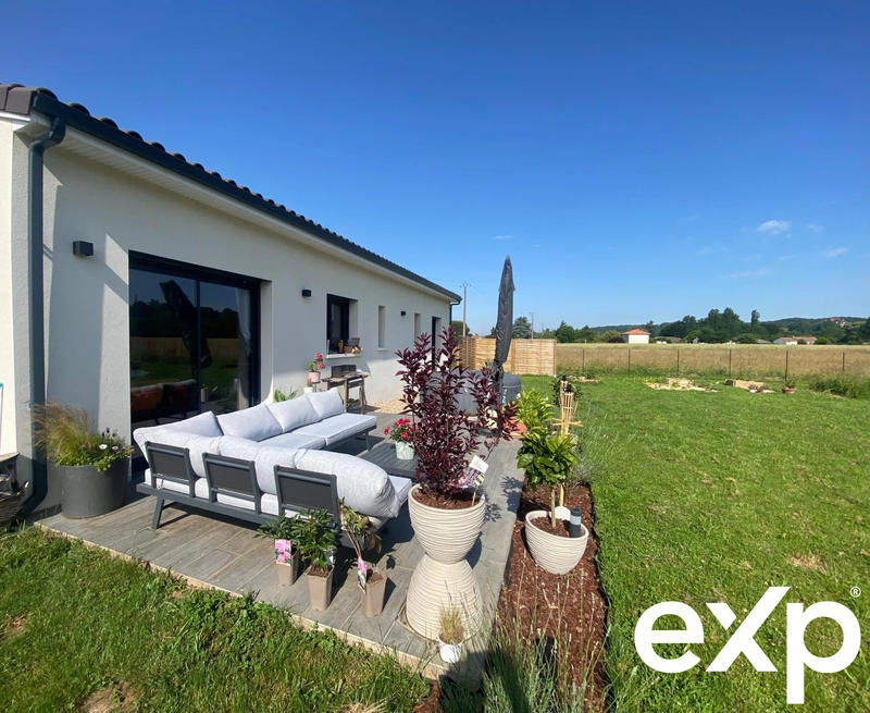 Maison - 90 m² - 4 pièces