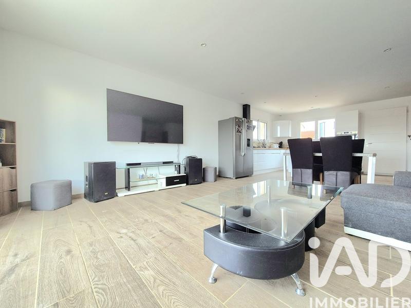 Maison - 101 m² - 4 pièces