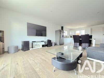 Maison - 101 m² - 4 pièces