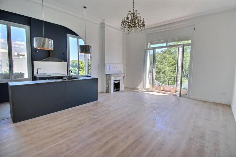 Appartement - 80 m² - 3 pièces