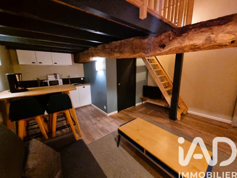 Maison - 231 m² - 13 pièces