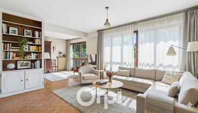 Appartement - 94 m² - 4 pièces