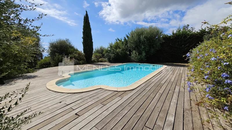 Villa - 430 m² - 8 pièces