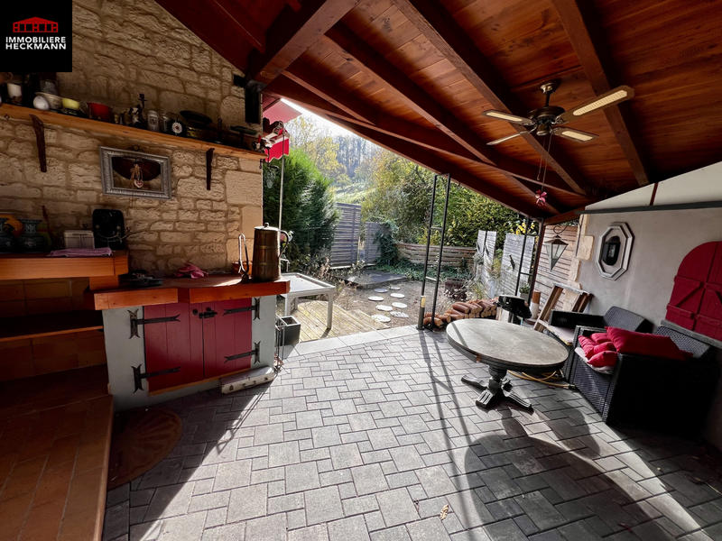 Appartement - 105 m² - 6 pièces