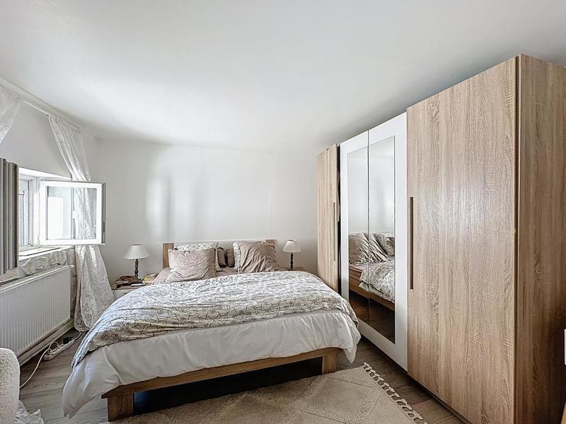 Maison - 190 m² - 6 pièces