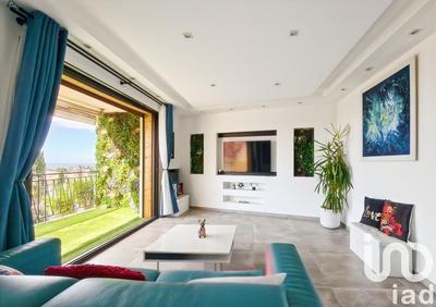 Appartement - 82 m² - 3 pièces