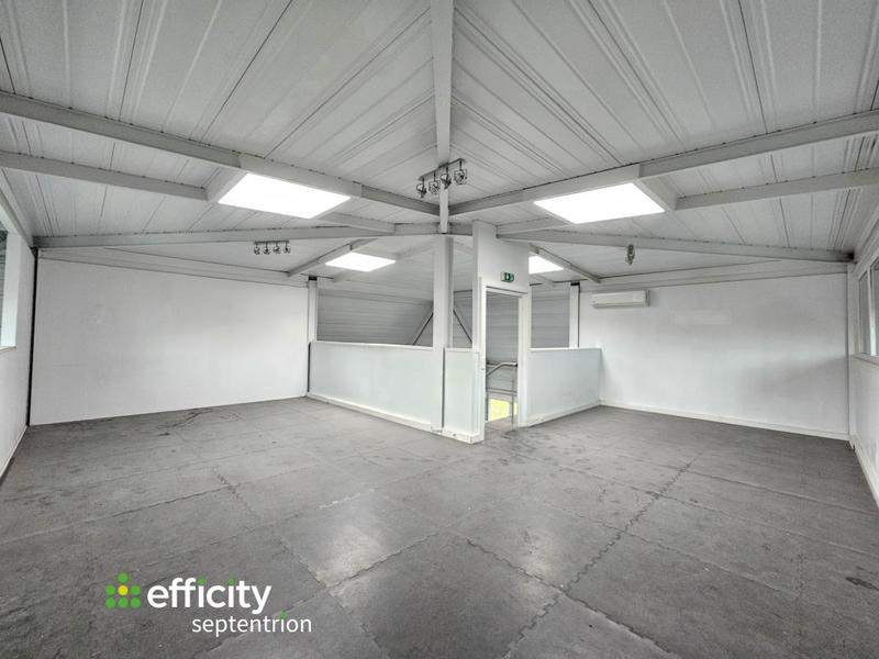 Bureau - 236 m² - 1 pièce