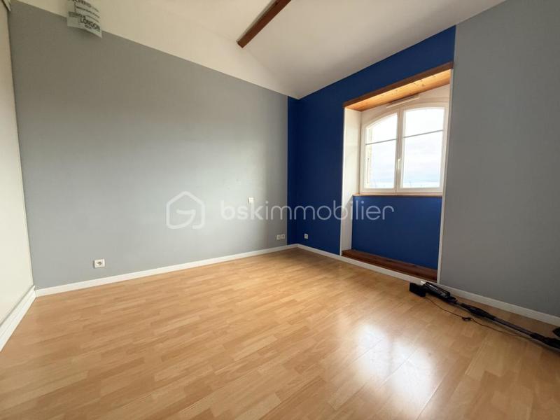 Maison en pierre - 147 m² - 7 pièces