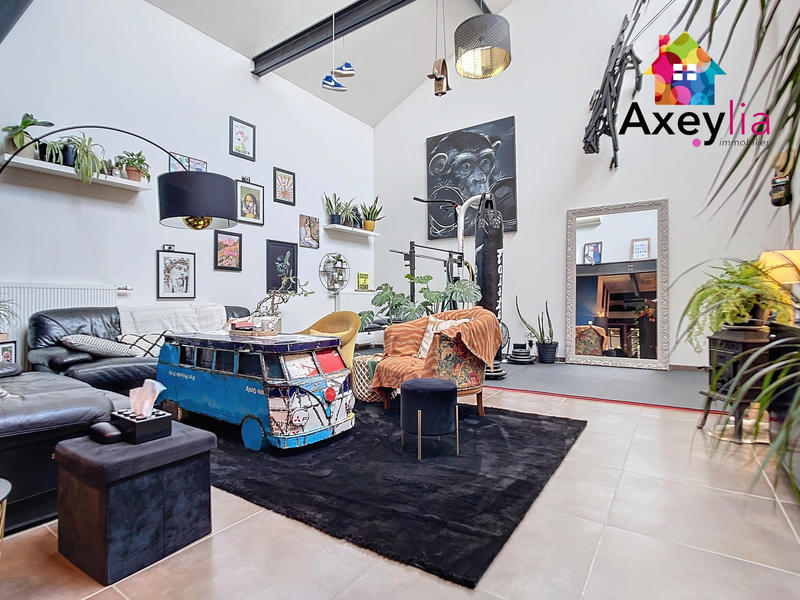 Maison - 137 m² - 5 pièces